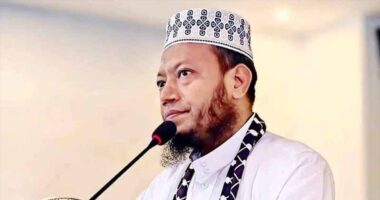 জামায়াতে ইসলামীর মনোনীত প্রার্থী মুফতি আমির হামজাকে ঝিনাইদহে অবাঞ্ছিত ঘোষণা