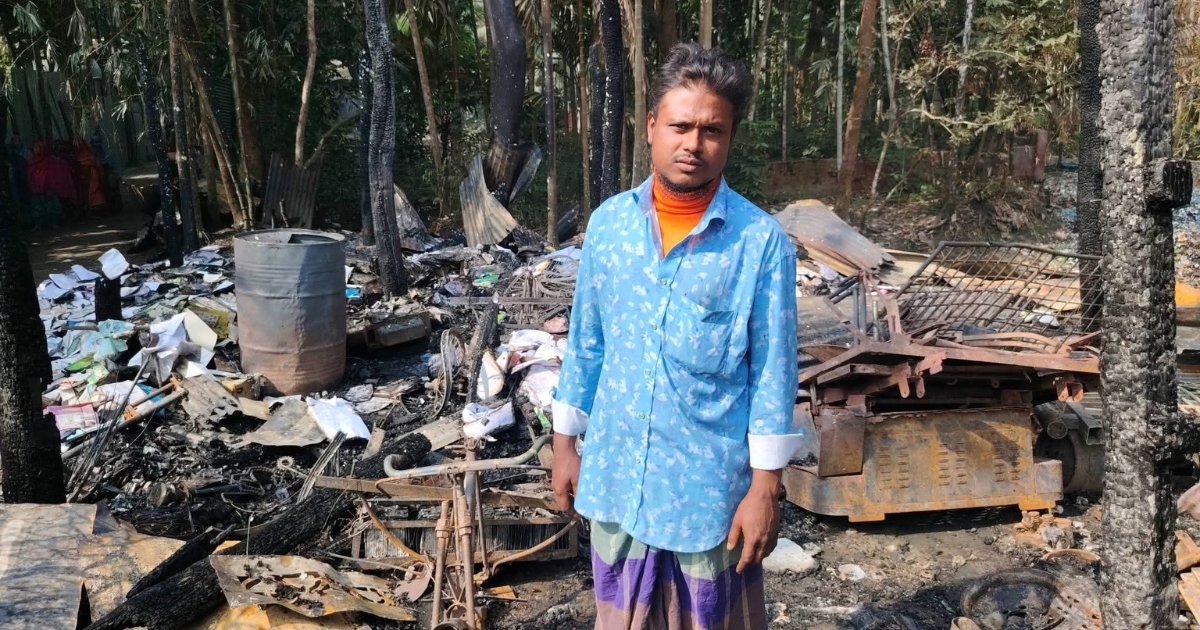 লালমোহনে ভাঙারি গুদামে আ/গু/ন, ৭ লাখ টাকার মালামাল পুড়ে ছাই