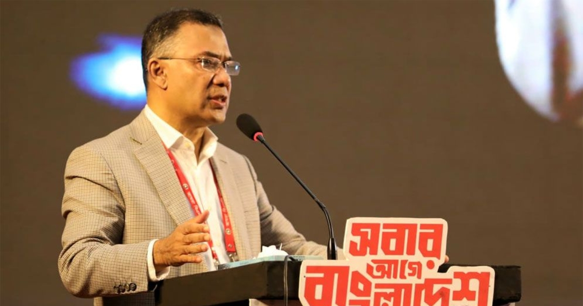 মানুষের পাশে দাঁড়ানোই সবচেয়ে বড় রাজনীতি : তারেক রহমান