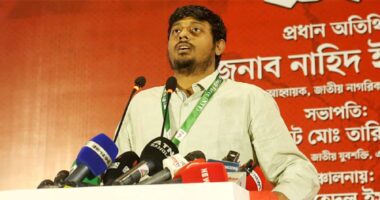 টানা গণসংযোগ শেষে হঠাৎ অসুস্থ হয়ে পড়েছেন নাসীরুদ্দীন পাটওয়ারী, স্থগিত নির্বাচনী কর্মসূচি