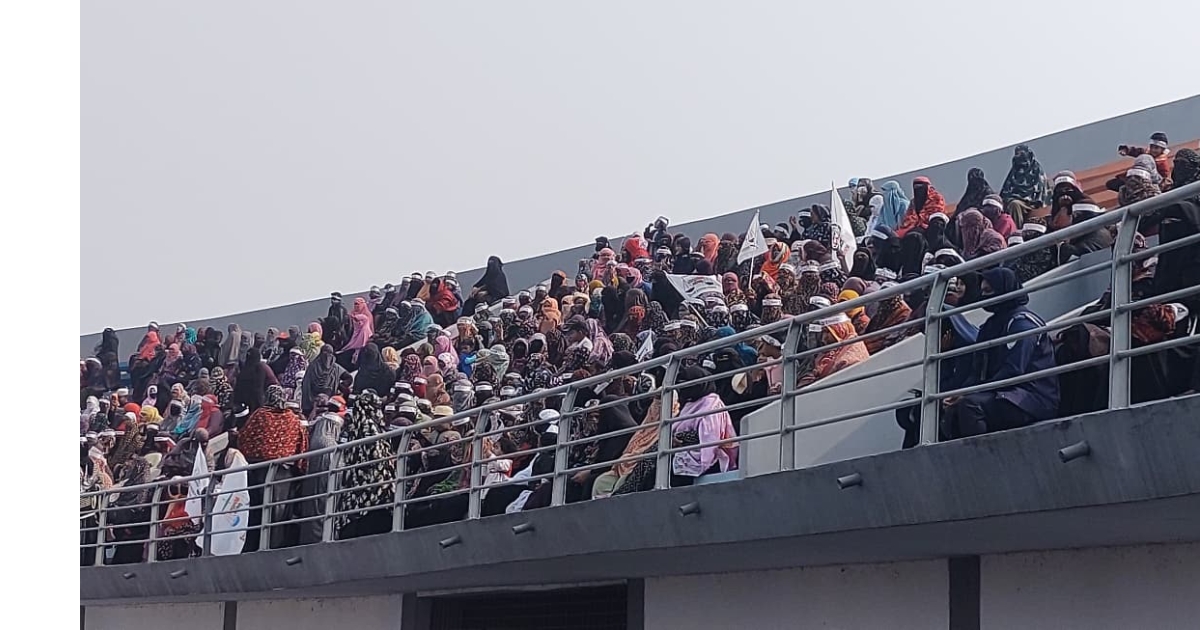 জামায়াতের জনসভায় নেতাকর্মীদের ঢল, নারীদেরও ব্যাপক সমাগম