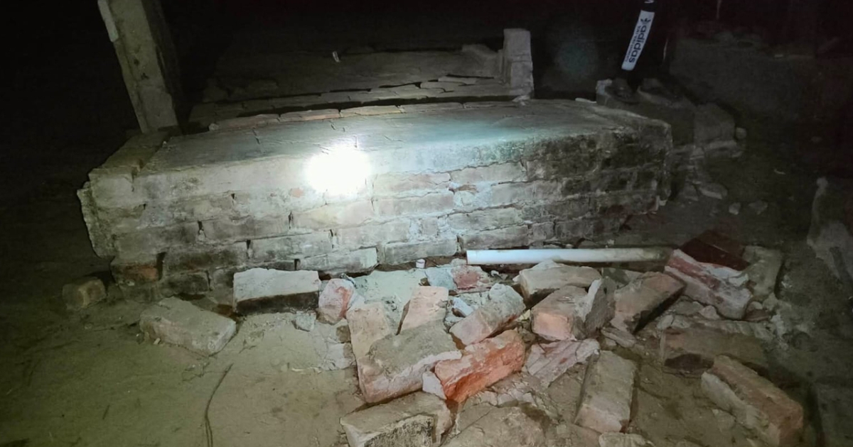 বেসিনের দেয়াল ধ্বসে সিরাজগঞ্জের দুই শিশুর মৃত্যু