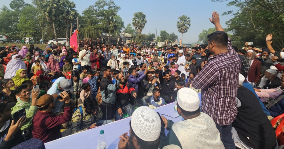 অনেকেই ভোটকেন্দ্র দখল ও ভোট চুরির পরিকল্পনা করছেন , আপনারা ফজর নামাজ পড়েই ভোটকেন্দ্রে পাহারায় যাবেন : হাসনাত