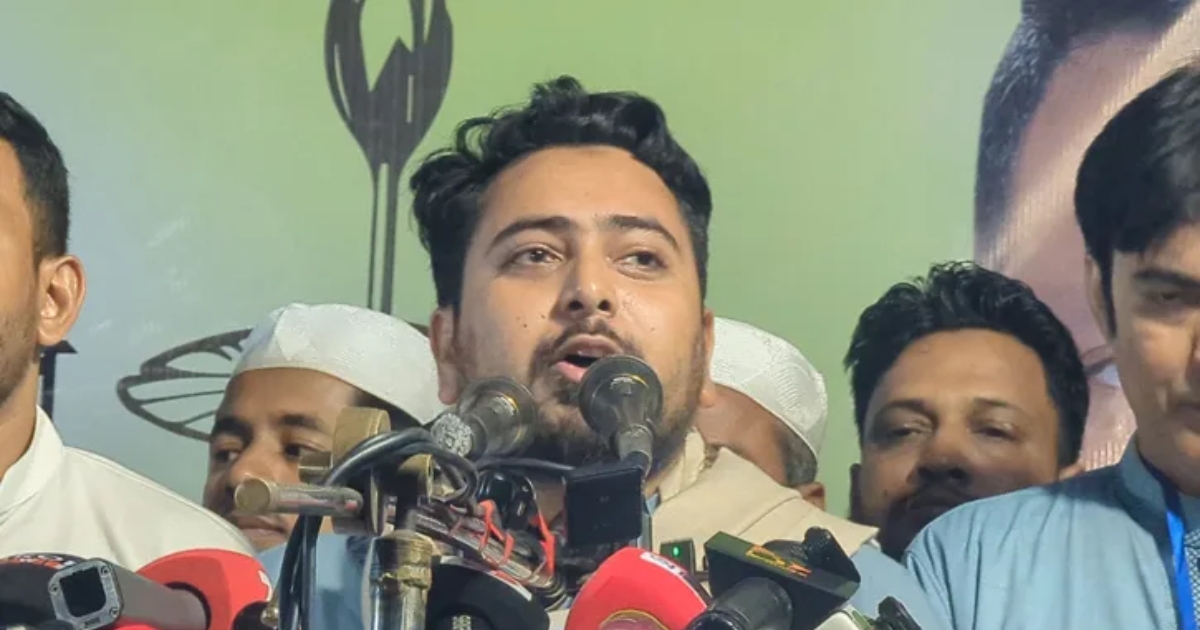 তাহাজ্জুদের পর সিল মারার পরিকল্পনা করছে একটি দল : নাহিদ ইসলাম