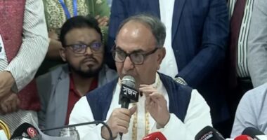 তুমি তো চাঁদপুর থেকে সেদিন আসছো ঢাকায় : মির্জা আব্বাস