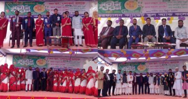 চরফ্যাসন ক্যাডেট স্কুল অ্যান্ড কলেজে কৃতি শিক্ষার্থী সংবর্ধনা ও নবীন বরণ