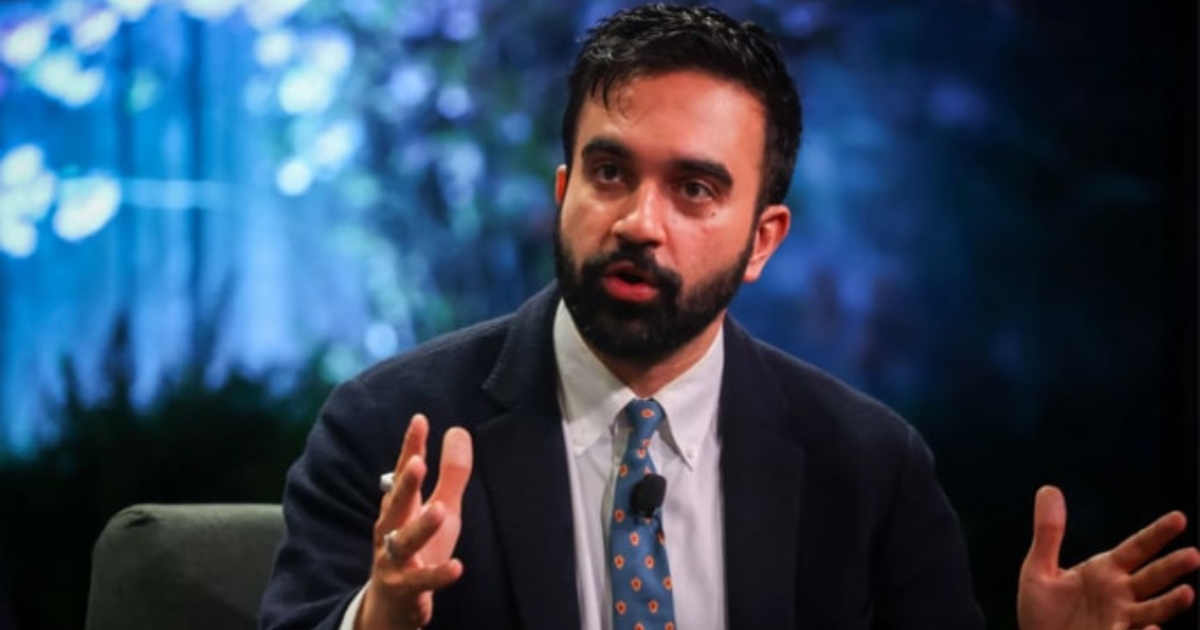 ভেনেজুয়েলায় মার্কিন হস্তক্ষেপকে ‘যুদ্ধ ঘোষণা’ বললেন মামদানি