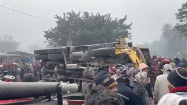 রাজশাহীতে নিয়ন্ত্রণ হারিয়ে বাজারে বালুর ট্রাক, নিহত ৪