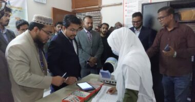 গলাচিপা উপজেলা স্বাস্থ্য কমপ্লেক্স পরিদর্শনে স্বাস্থ্য মন্ত্রণালয়ের সিনিয়র সহকারী সচিব