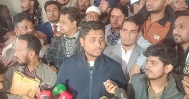 এই প্রশাসন কতটা নিরপেক্ষ থাকবে তা নিয়ে শঙ্কা রয়েছে: হাসনাত আব্দুল্লাহ