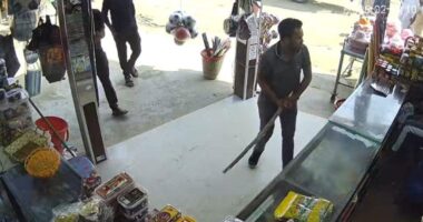 কুয়াকাটায় দোকানে হা/মলা, স্বেচ্ছাসেবক দলের নেতা গ্রেফতার