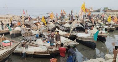 ১ মার্চ থেকে দুই মাস মেঘনা–তেঁতুলিয়ায় মাছ ধরা নিষিদ্ধ, কর্মহীনতার শঙ্কায় তিন লক্ষাধিক জেলে