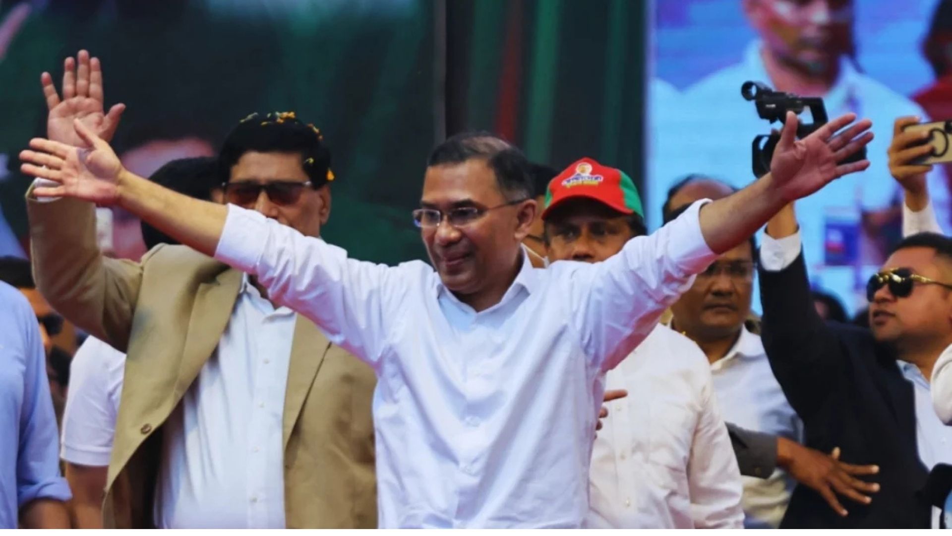 ১২ মন্ত্রী ও ১৮ প্রতিমন্ত্রী নিয়ে গঠন হচ্ছে নতুন মন্ত্রিসভা