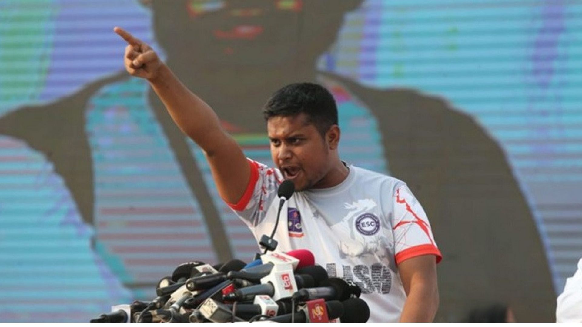 দেবিদ্বারে কোনো চাঁদাবাজের ঠাঁই হবে না : এমপি হাসনাত আব্দুল্লাহ