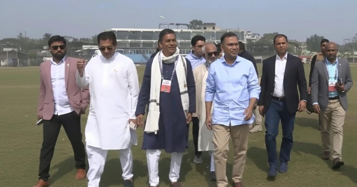 ২২ বছর পর খুলনায় পৌঁছেছেন তারেক রহমান, নগরজুড়ে উৎসবের আমেজ