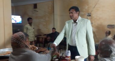 টাংগাইল-১ একের পর সাধারণ মানুষের খোঁজখবর নিচ্ছেন কর্নেল (অব.) আসাদুল ইসলাম