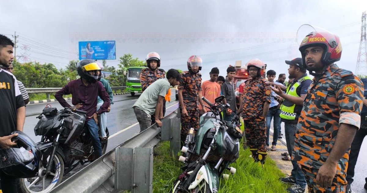ঢাকা–মাওয়া এক্সপ্রেসওয়েতে মোটরসাইকেল দুর্ঘটনায় প্রাণ গেল দুজনের
