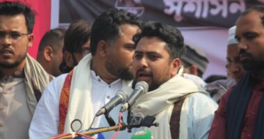 আমি কথা দিয়ে, মিথ্যা প্রতিশ্রুতির ফুলঝুরি ছড়িয়ে ভোট নেবো না, বরং সমস্যা সমাধানের সর্বোচ্চ চেষ্টা করব : নাহিদ ইসলাম