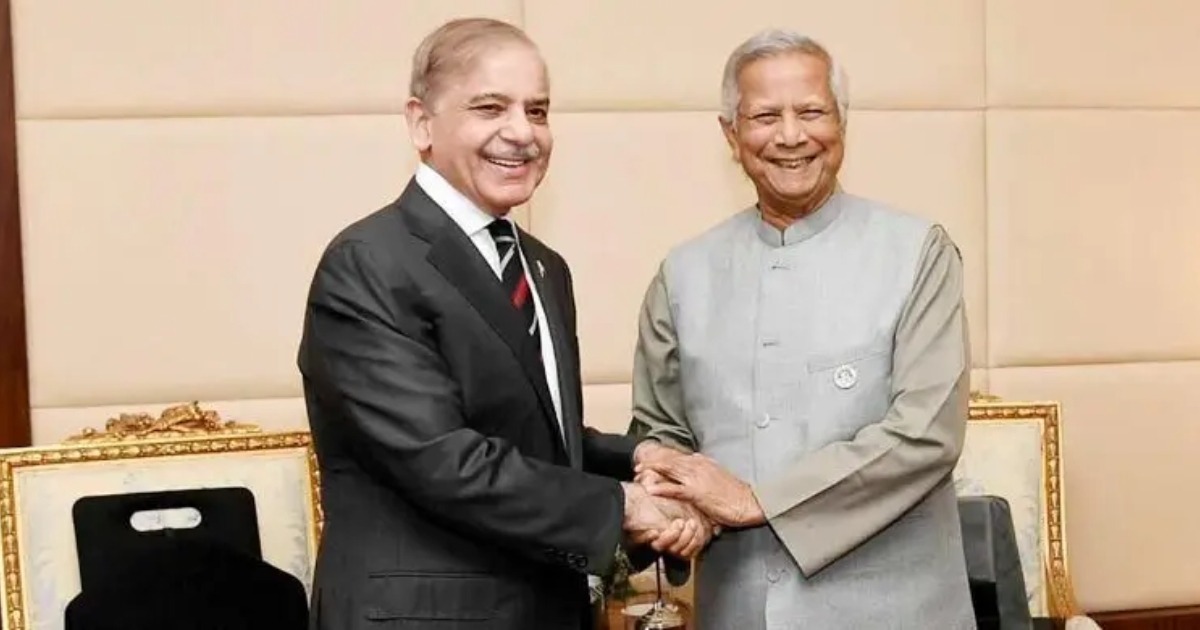 বাংলাদেশের পাশে সম্পূর্ণভাবে থাকার ঘোষণা পাকিস্তান প্রধানমন্ত্রীর