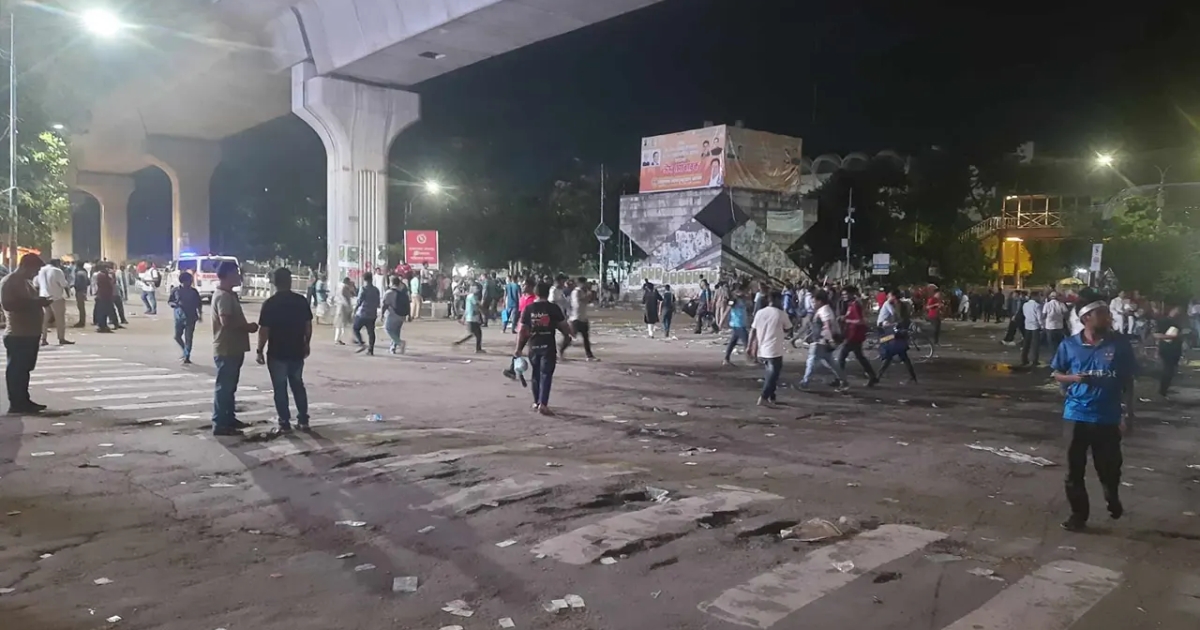 শাহবাগে অবস্থান কর্মসূচি স্থগিত, স্বাভাবিক হচ্ছে যান চলাচল