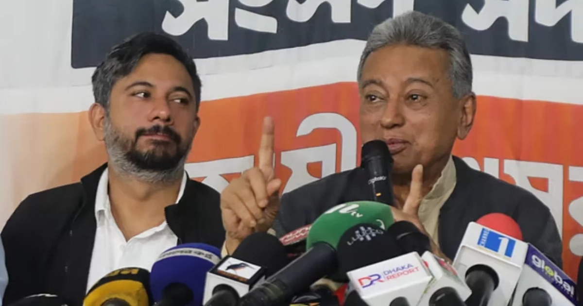 সবাইকে সতর্ক করে আমীর খসরু বললেন, ‘তারা ব্যালট ছাপাচ্ছে, বোরকা কিনছে’