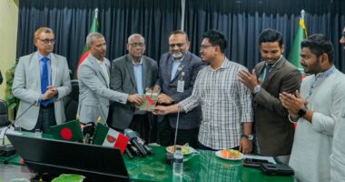 ঢাকা বিশ্ববিদ্যালয়কে ২ কোটি টাকা দিল বিসিবি