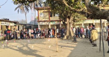 মেহেরপুরে ভোট গ্রহণ চলছে