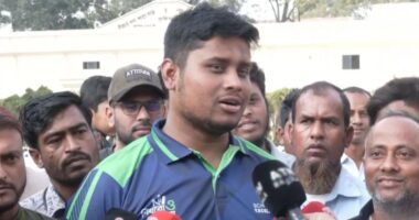 ‘দিন শেষে জনতার আস্থাই জয় পেয়েছি, এখন ইনসাফ প্রতিষ্ঠা ও এলাকার উন্নয়নে কাজ করতে চাই' : হাসনাত আবদুল্লাহ