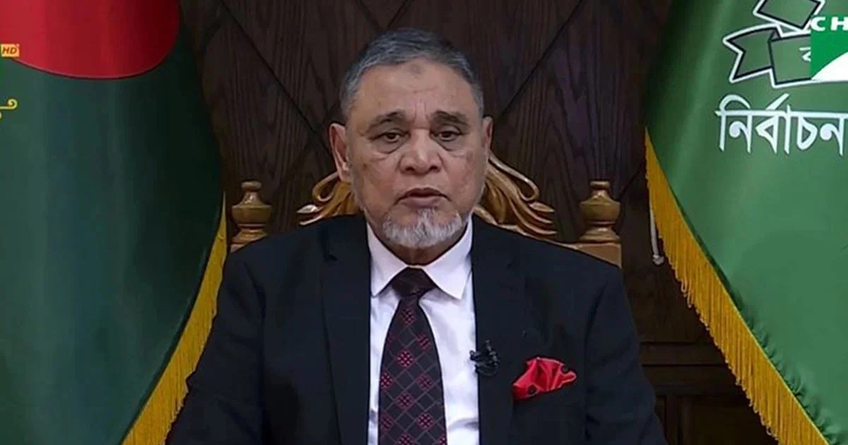 বিজয়ীদের গেজেটে স্বাক্ষর করলো ইসি