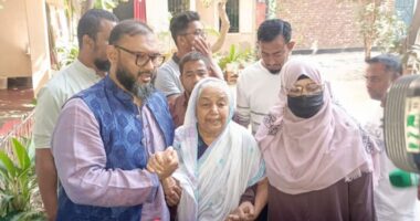 তুলির পরিবারের সঙ্গে দেখা করতে গেলেন ব্যারিস্টার আরমান