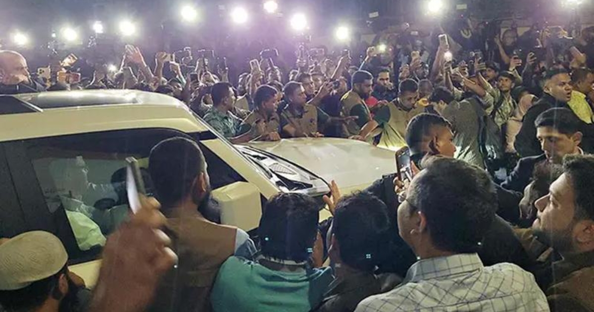 নাহিদের বাসার পথে তারেক রহমান