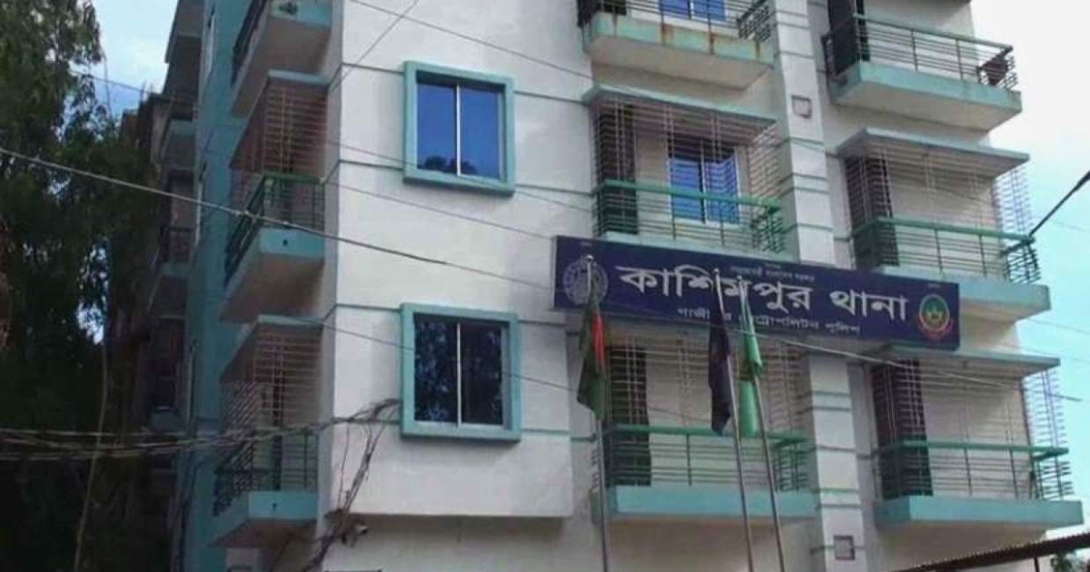 গাজীপুরে ঘরে ঢুকে গৃহবধূকে কুপিয়ে হত্যা