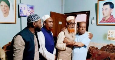 ধামইরহাটে প্রতিদ্বন্দ্বী প্রার্থীর সাথে সাক্ষাত করলো বিজয়ী এমপি