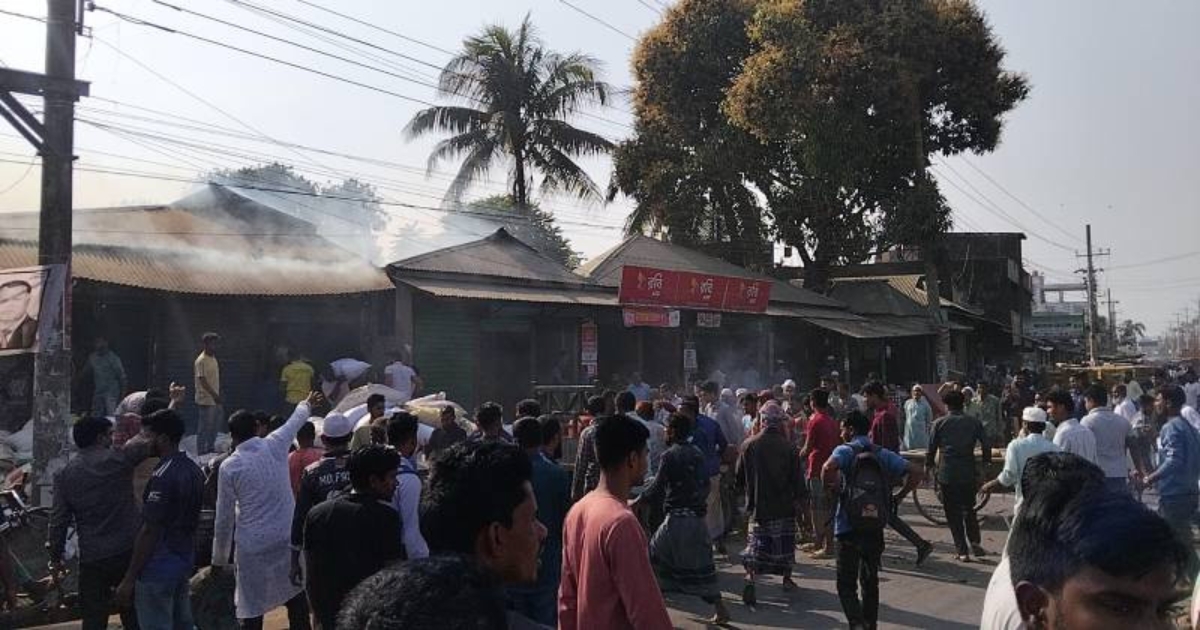 তারাকান্দায় ভয়াবহ অগ্নিকাণ্ডের ঘটনায় প্রায় ৫০ লক্ষ টাকার ক্ষয়ক্ষতির শিকার