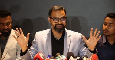 সাকিব-মাশরাফিকে ফেরাতে মামলার দ্রুত নিষ্পত্তি চান আমিনুল হক