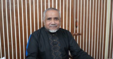 ব্যক্তিগত সফরে সিঙ্গাপুর গেলেন বিরোধীদলীয় উপনেতা ডা. তাহের