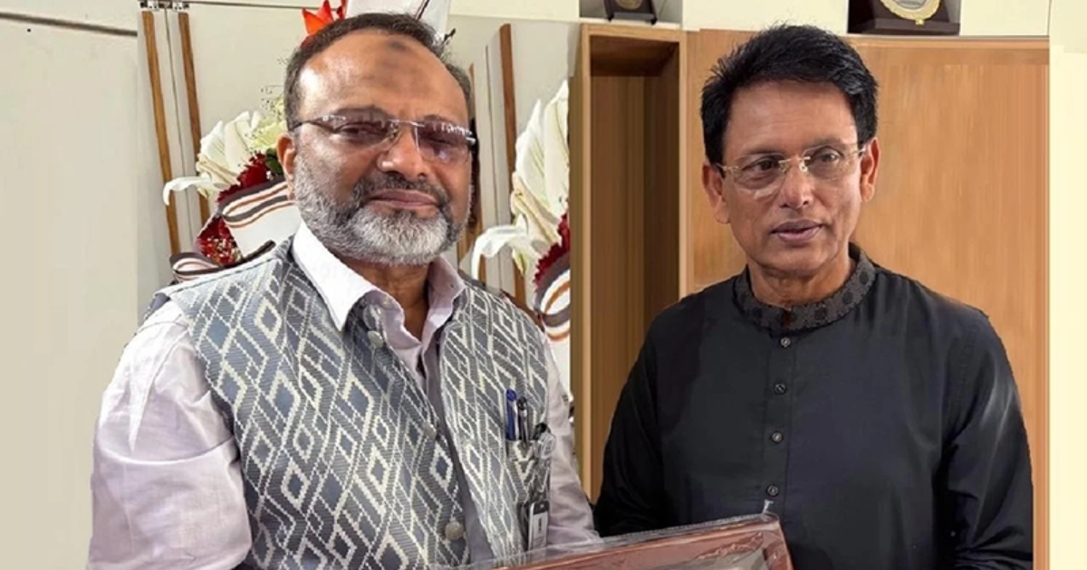 শিক্ষামন্ত্রীর সঙ্গে ঢাবি উপাচার্যের সৌজন্য সাক্ষাৎ