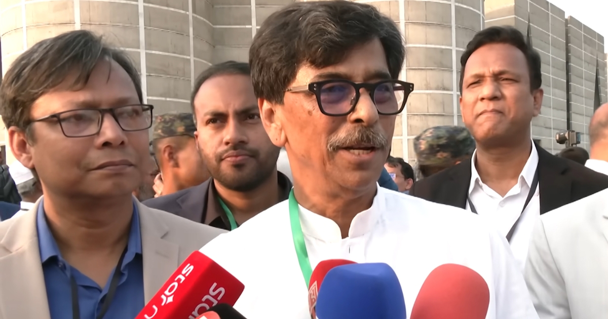 ঈদের আগেই ফ্যামিলি কার্ড বিতরণ করা হবে : কৃষিমন্ত্রী