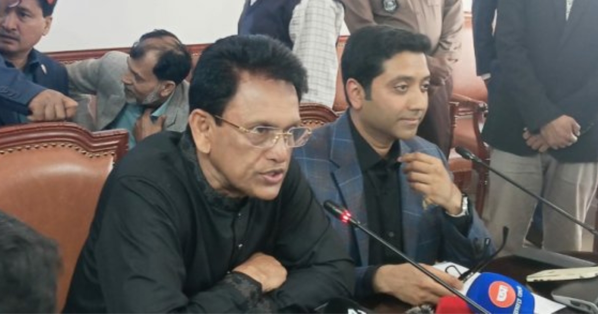 ক্লাসরুম ছেড়ে আন্দোলন করবেন, এটা হতে পারে না : এহসানুল হক মিলন