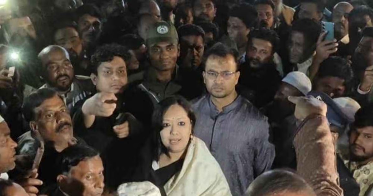 বিএনপি নেতাকর্মীদের বাধায় শহীদ মিনারে শ্রদ্ধা জানাতে পারলেন না ব্যারিস্টার রুমিন ফারহানা