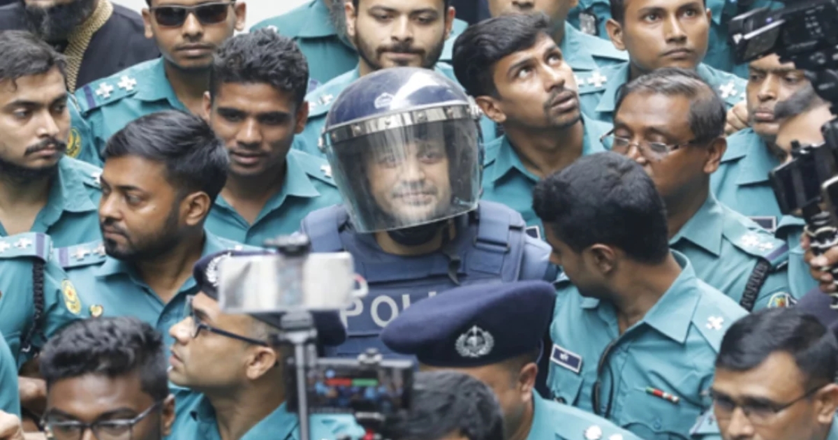 কারাগারে থেকেই আইনজীবী সমিতি নির্বাচনের প্রার্থী ব্যারিস্টার সুমন