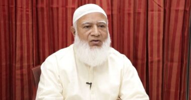 ইফতার মাহফিলে যাওয়ার সময় হঠাৎ অসুস্থ জামায়াত আমির