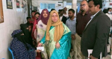 মুন্সিগঞ্জ সদর হাসপাতাল-এ স্বাস্থ্যসেবার মান উন্নয়নে জেলা প্রশাসকের নির্দেশনা