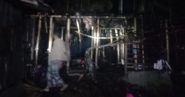 পিরোজপুরে গভীর রাতে বসতঘরে লুটপাট ও অগ্নিসংযোগ , আহত ১