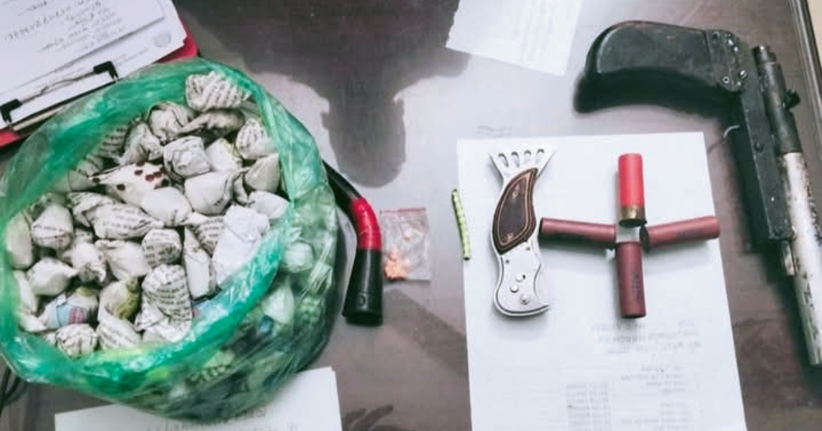বিকাশ গ্যাংয়ের আস্তানায় অভিযান, মিলল শুটার গান ও ইয়াবা
