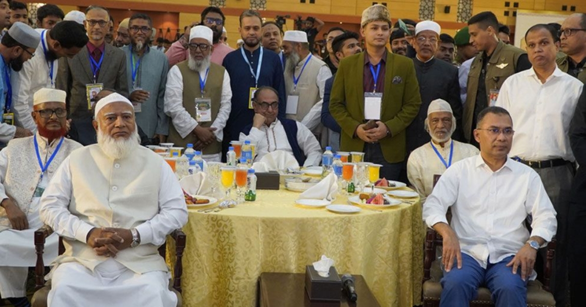 জামায়াতের ইফতার মাহফিলে প্রধানমন্ত্রী তারেক রহমান