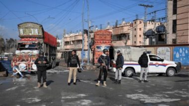 পাকিস্তানে নিরাপত্তা বাহিনীর অভিযানে ২২ সেনাসহ নিহত ২৫৫