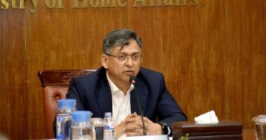 ২০০৬ সালে নিয়োগ বাতিল হওয়া সাড়ে ৬০০ এসআই চাকরি ফেরত পাবেন : স্বরাষ্ট্রমন্ত্রী