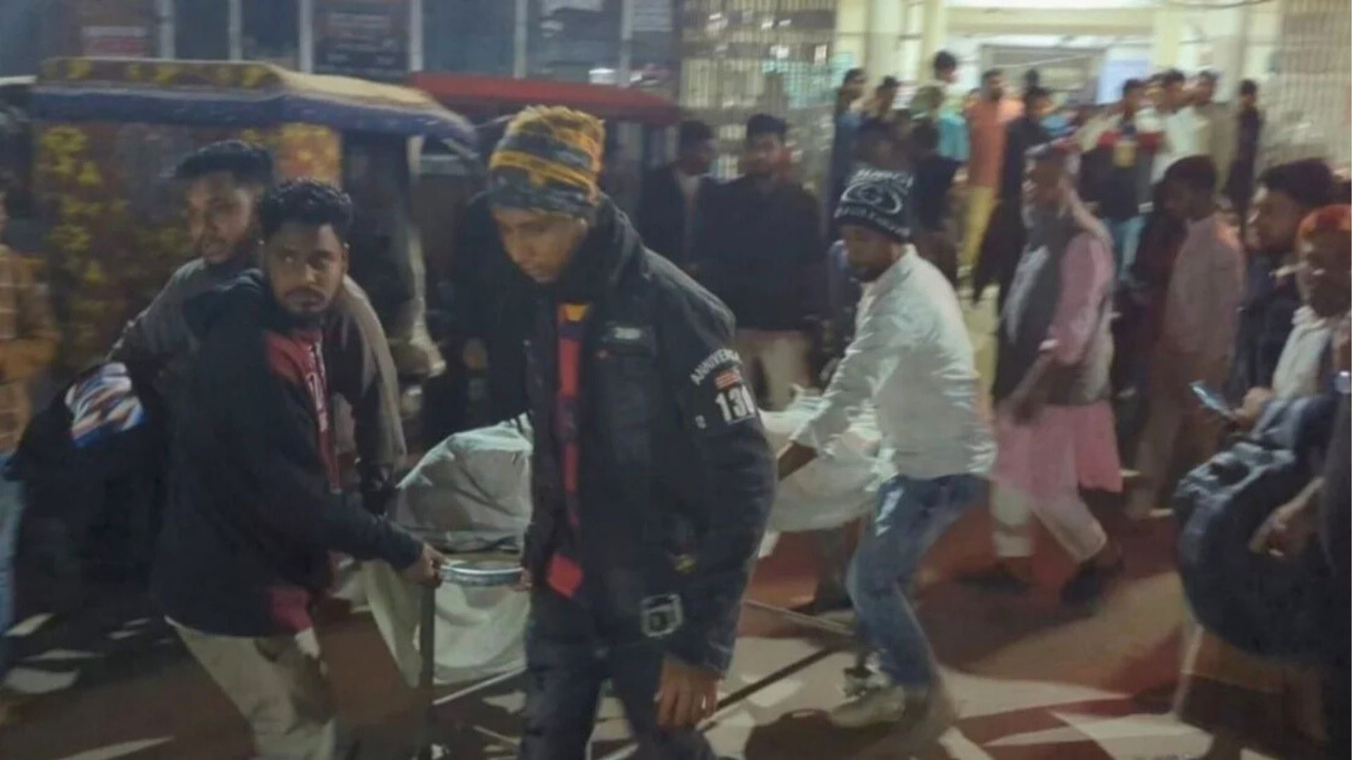 মুন্সীগঞ্জে মোটরসাইকেল দুর্ঘটনায় ৩ বন্ধু নিহত