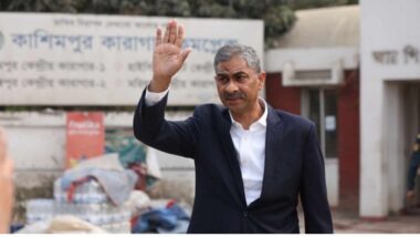 মন্ত্রিসভার শপথের জন্য ডাক পেলেন শহীদ উদ্দিন চৌধুরী এ্যানি